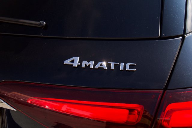 Used 2025 Mercedes-Benz GLE 350 4MATIC image 12