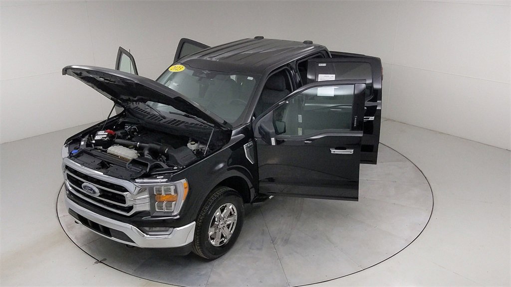 Certified 2023 Ford F150 XLT w/ Equipment Group 302A High image 44