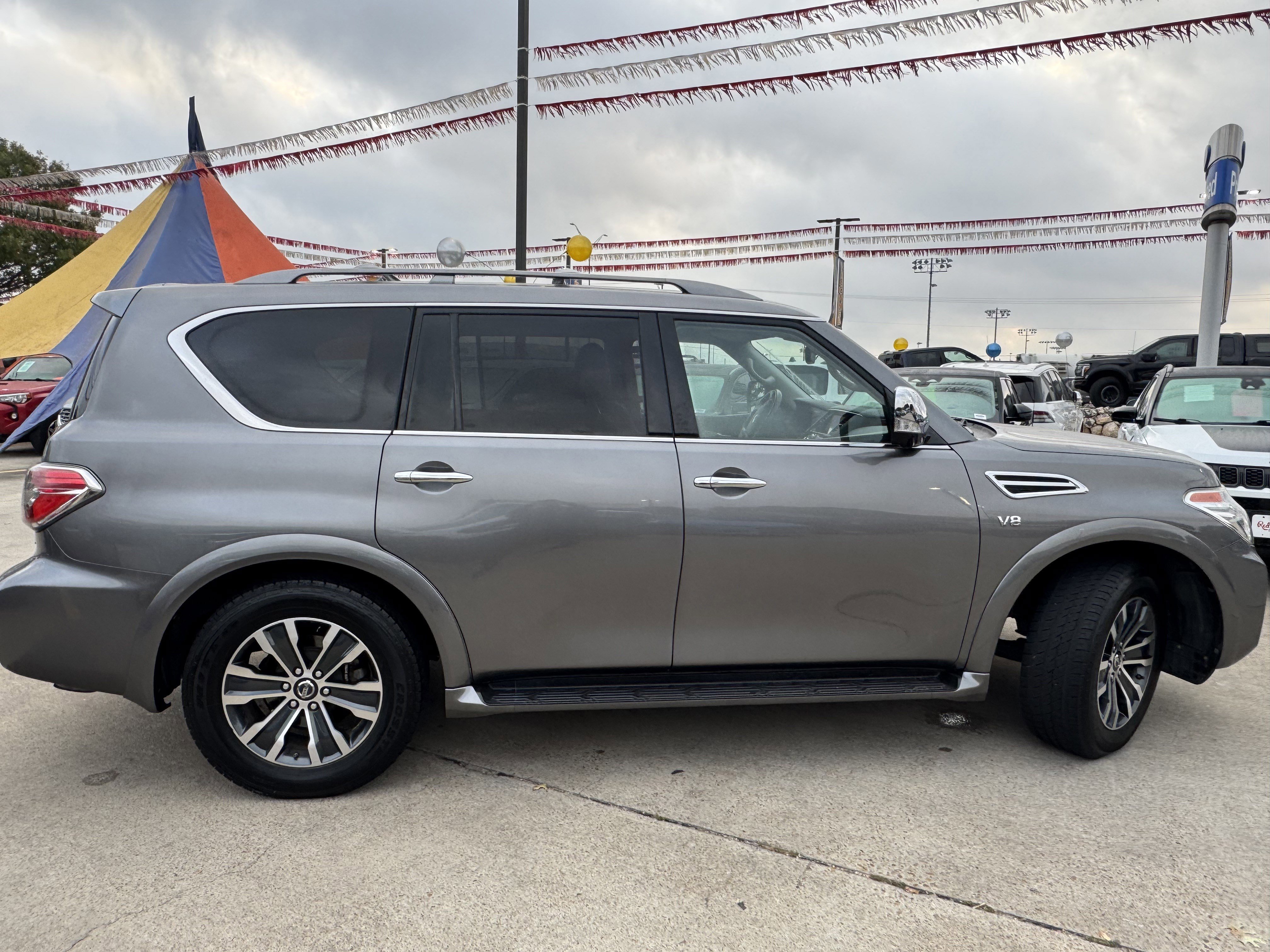 Used 2020 Nissan Armada SL w/ Premium Package image 3