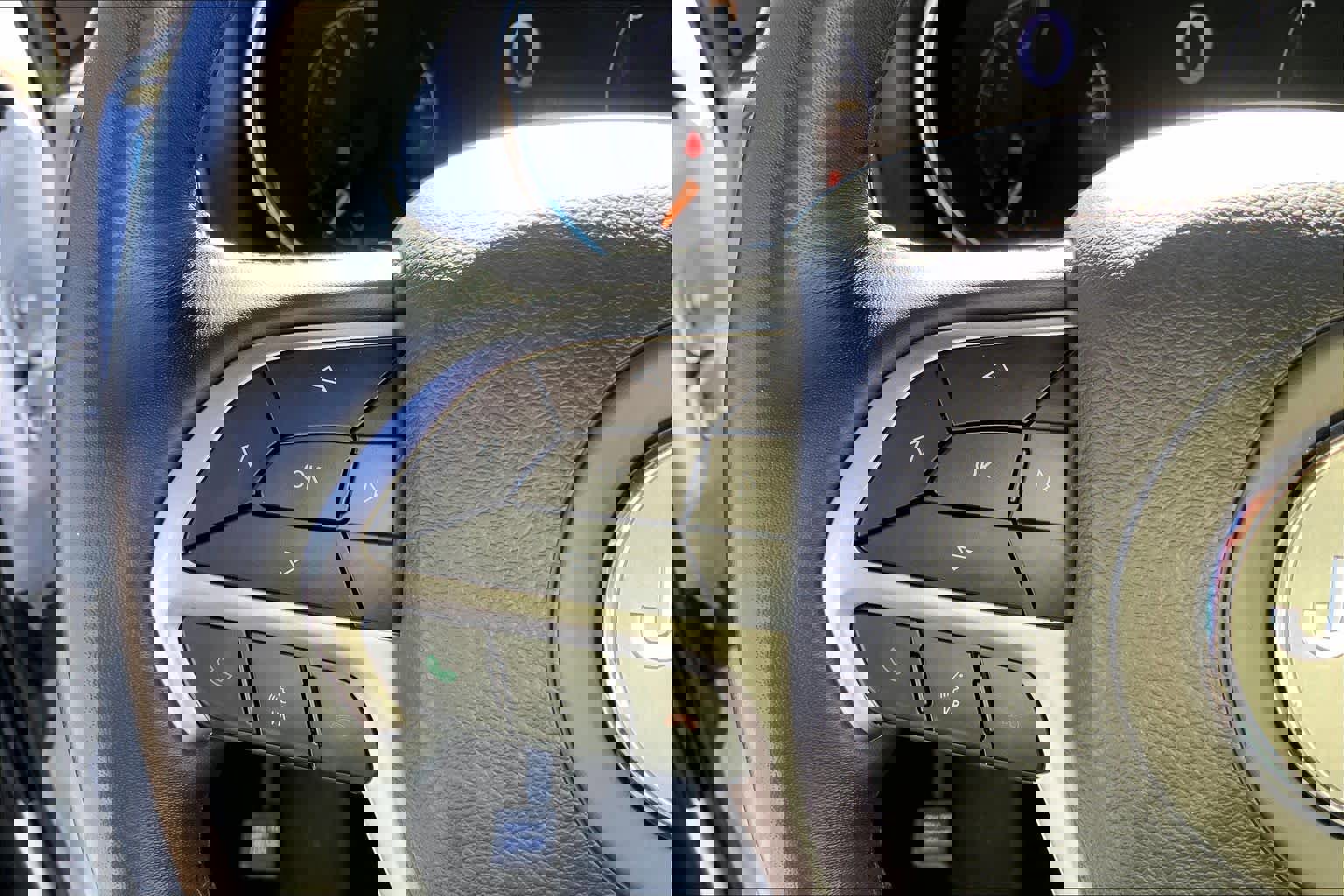 Used 2022 Jeep Grand Cherokee Laredo E w/ Security & Convenience Group image 21