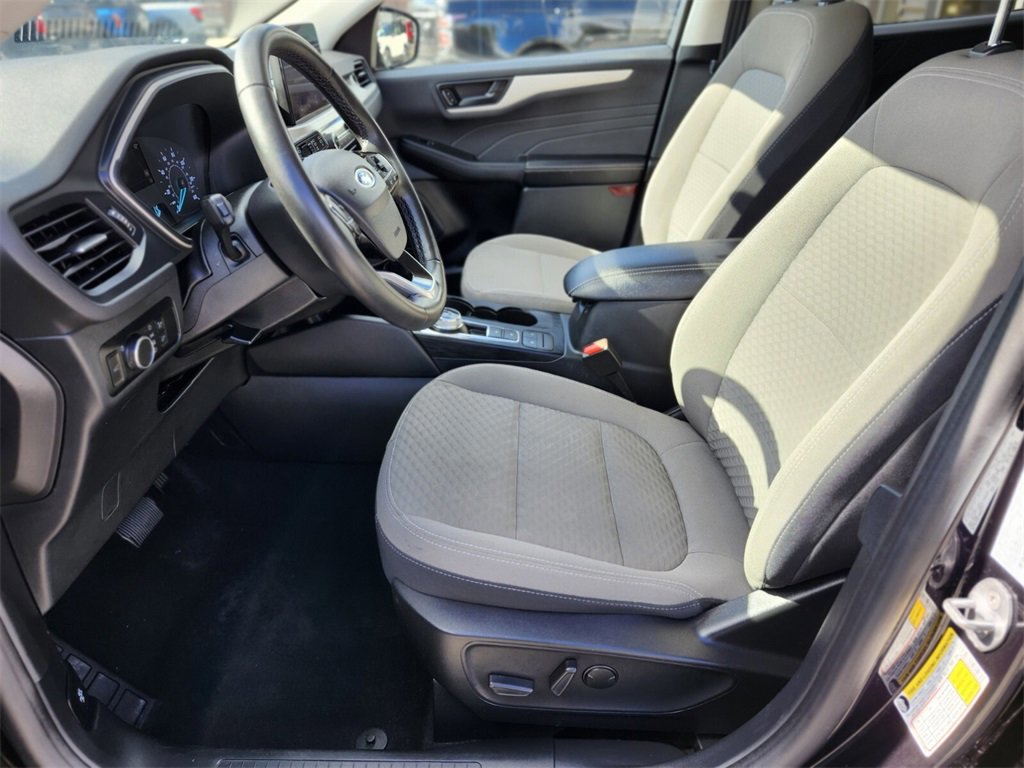 Certified 2022 Ford Escape SE w/ Convenience Package image 18
