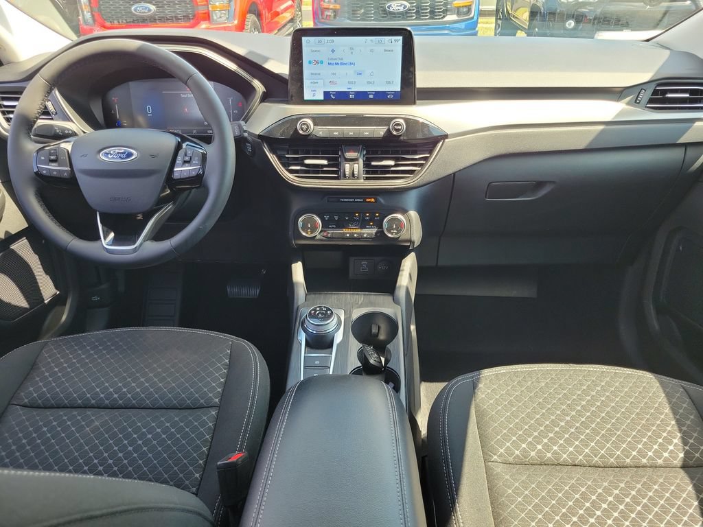 Certified 2023 Ford Escape Active AWD/4WD image 11