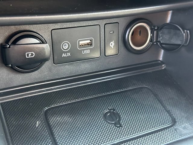 Used 2020 Hyundai Kona SEL Plus AWD/4WD image 30