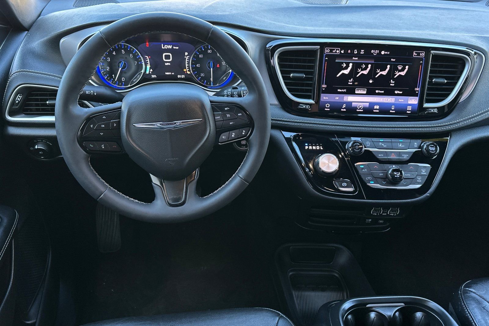 Used 2022 Chrysler Pacifica Touring-L w/ S Appearance Package image 13