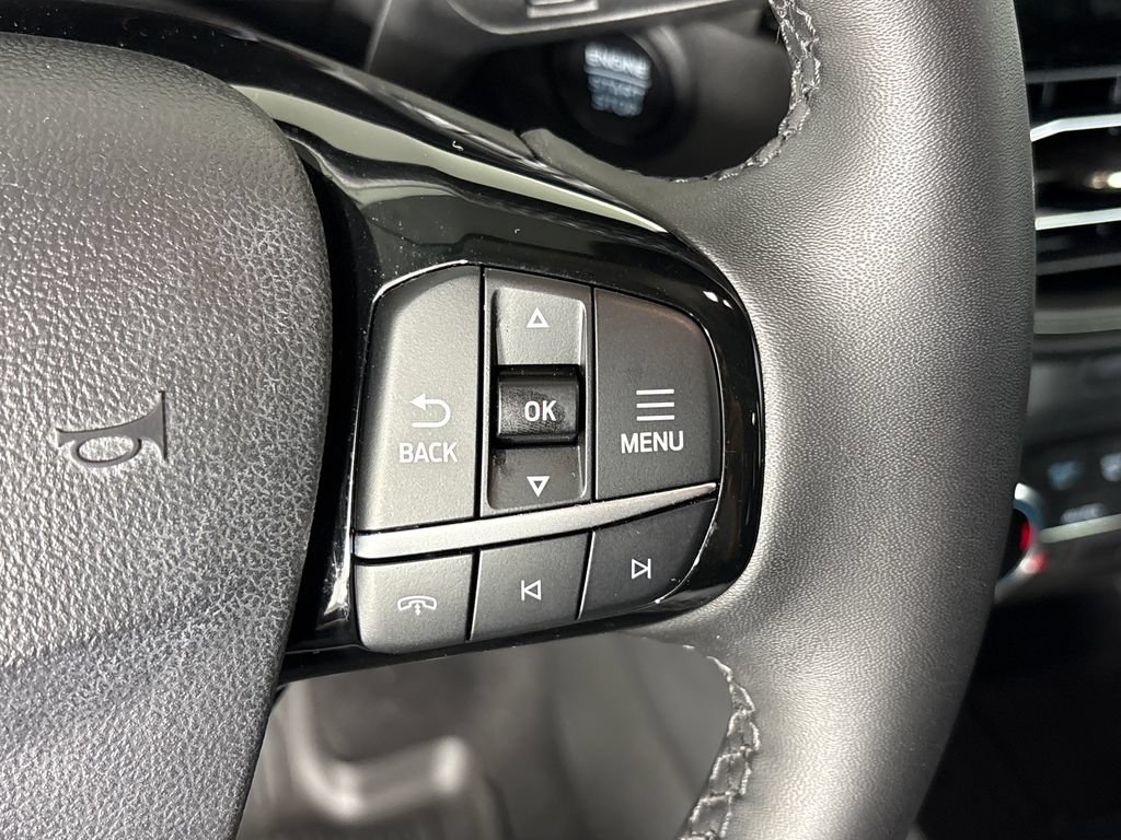 Certified 2023 Ford Escape Active AWD/4WD image 18
