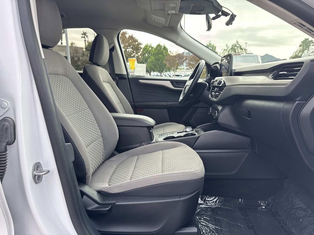 Certified 2022 Ford Escape SE w/ Convenience Package image 28