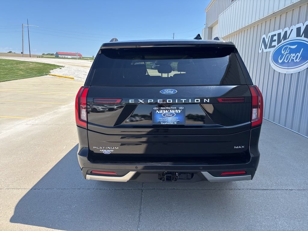 Certified 2025 Ford Expedition Max Platinum w/ Driver's Package AWD/4WD image 6