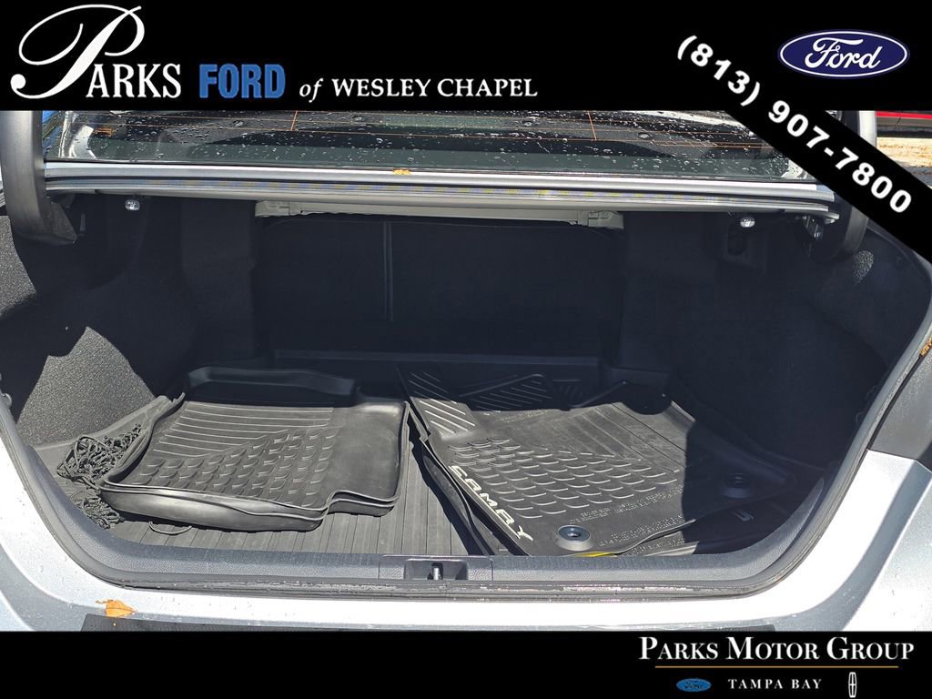 Used 2022 Toyota Camry XSE image 8