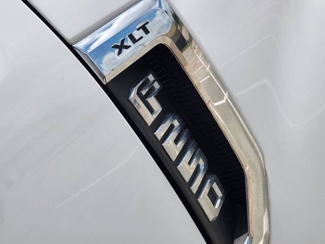 Certified 2022 Ford F250 XLT AWD/4WD image 11