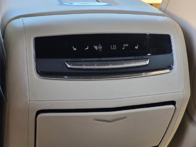 Used 2021 Cadillac Escalade ESV Premium Luxury w/ Driver Assist Tech Package AWD/4WD image 21