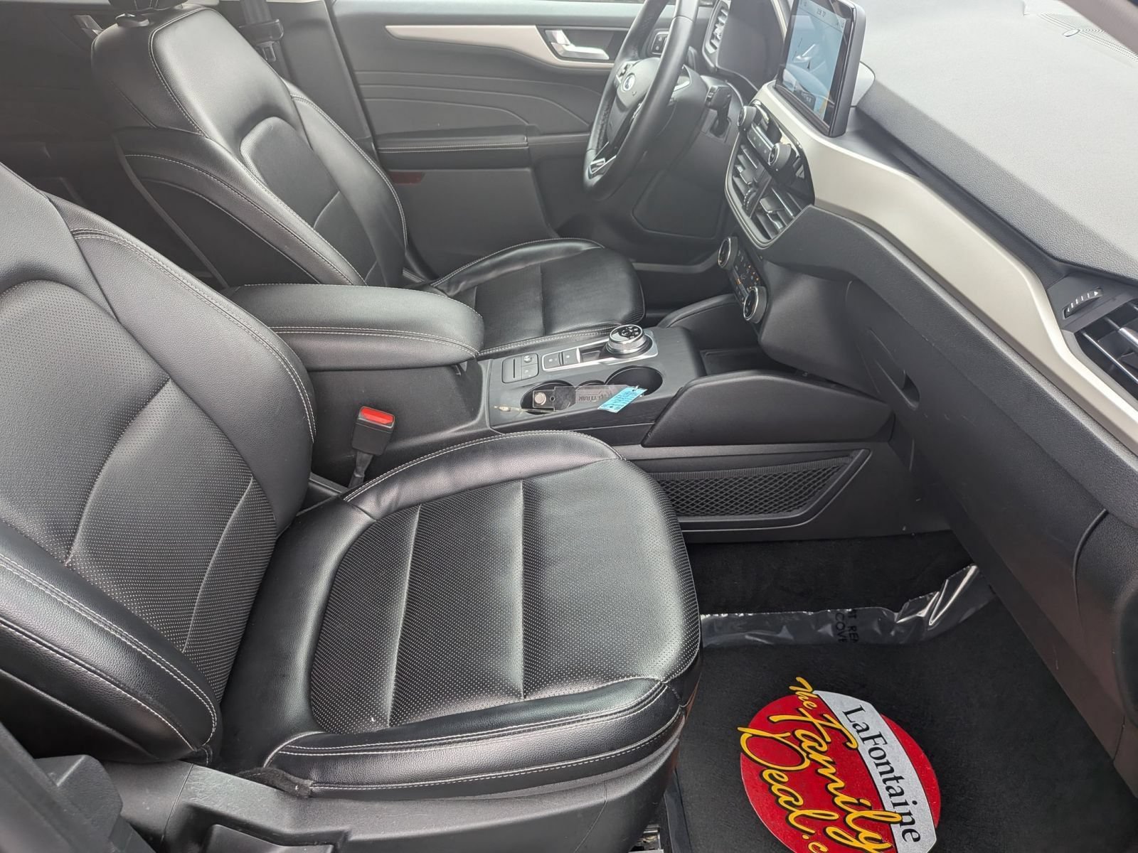 Certified 2022 Ford Escape SEL w/ Technology Package AWD/4WD image 31