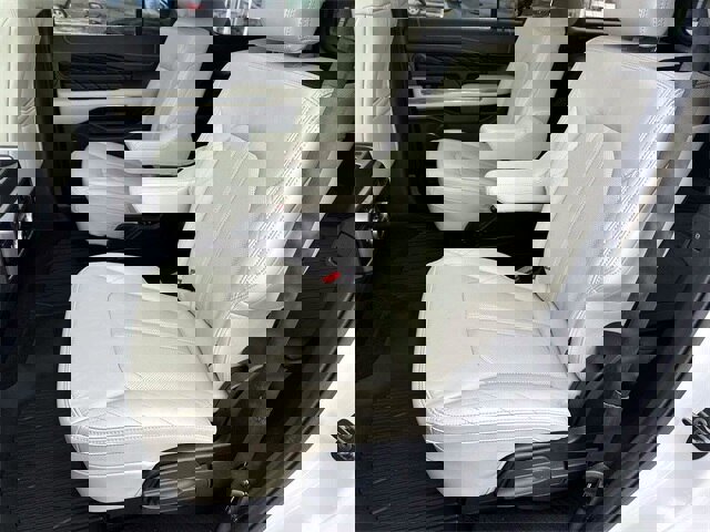 Certified 2019 Ford Expedition Platinum image 7