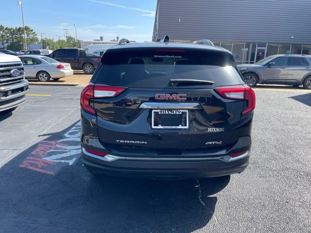Used 2024 GMC Terrain AT4 w/ Infotainment Package II AWD/4WD image 3