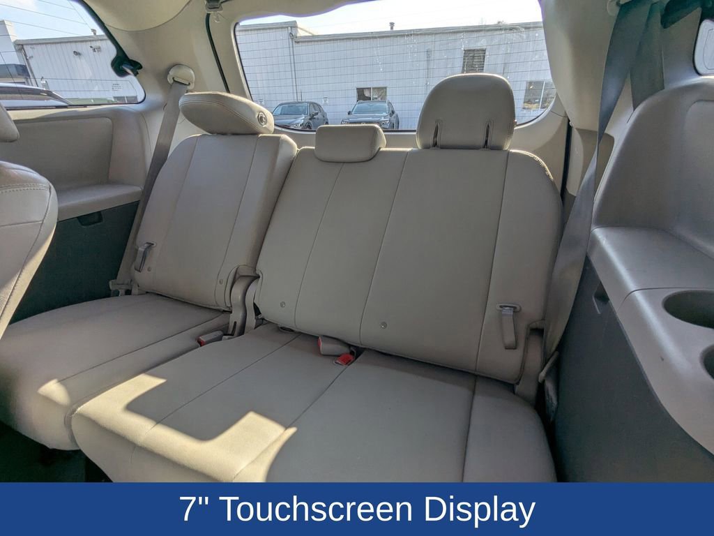 Used 2018 Toyota Sienna XLE Premium image 16