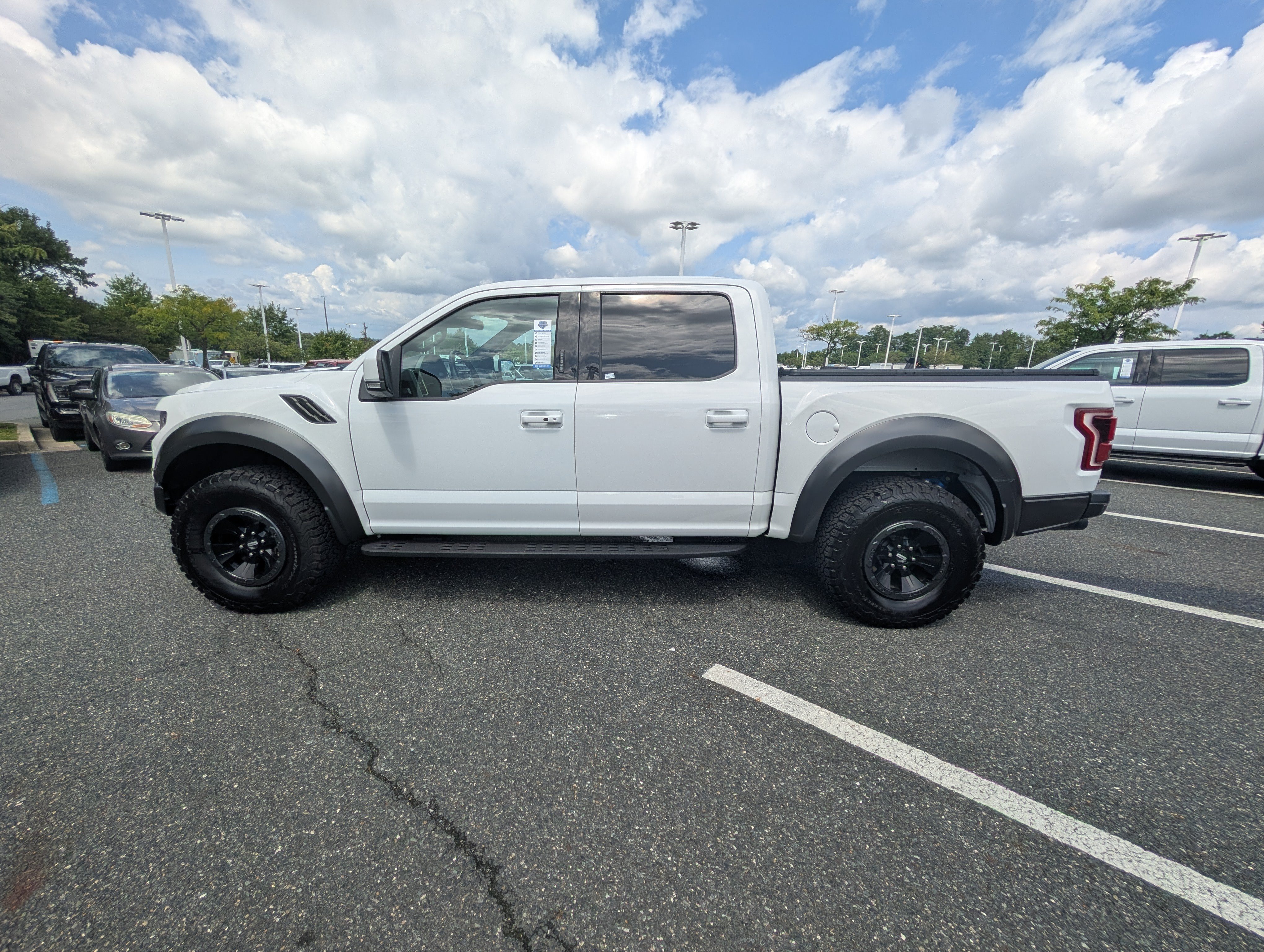 Certified 2018 Ford F150 Raptor w/ Equipment Group 802A Luxury AWD/4WD image 6