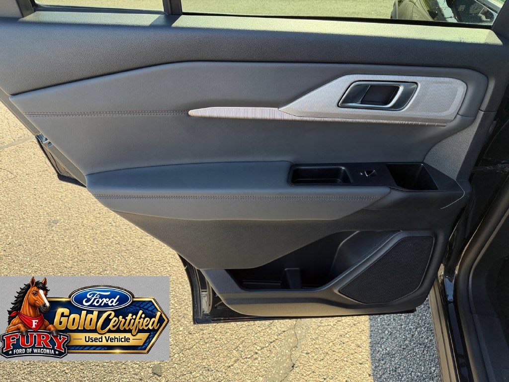 Certified 2025 Ford Explorer Active AWD/4WD image 27