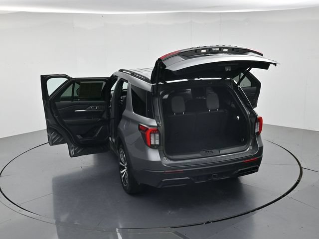 Certified 2025 Ford Explorer ST-Line AWD/4WD image 47