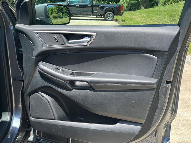 Certified 2024 Ford Edge SEL w/ Convenience Package AWD/4WD image 30