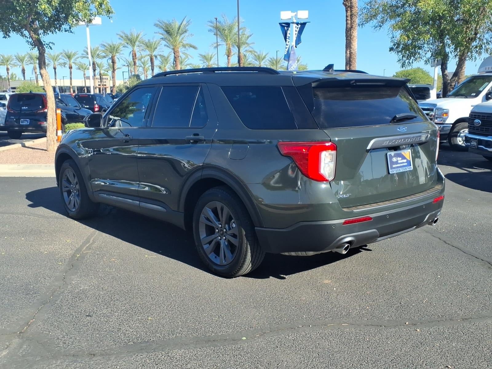Certified 2024 Ford Explorer XLT w/ Equipment Group 202A RWD image 6