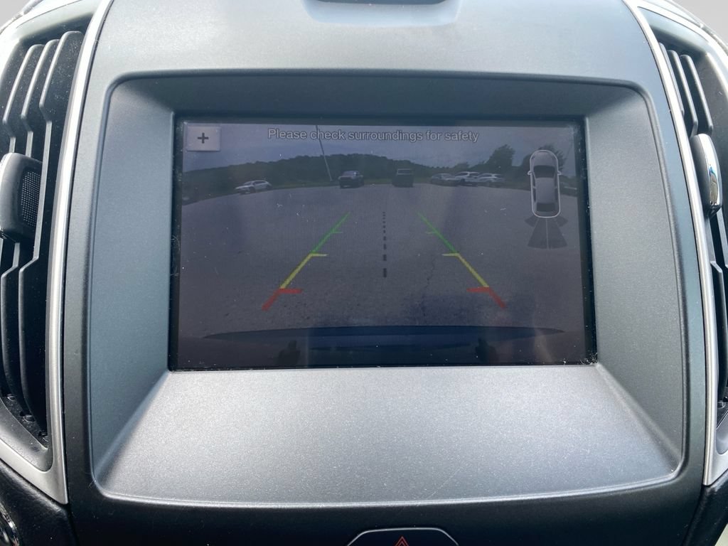 Certified 2019 Ford Edge SEL w/ Equipment Group 201A AWD/4WD image 27