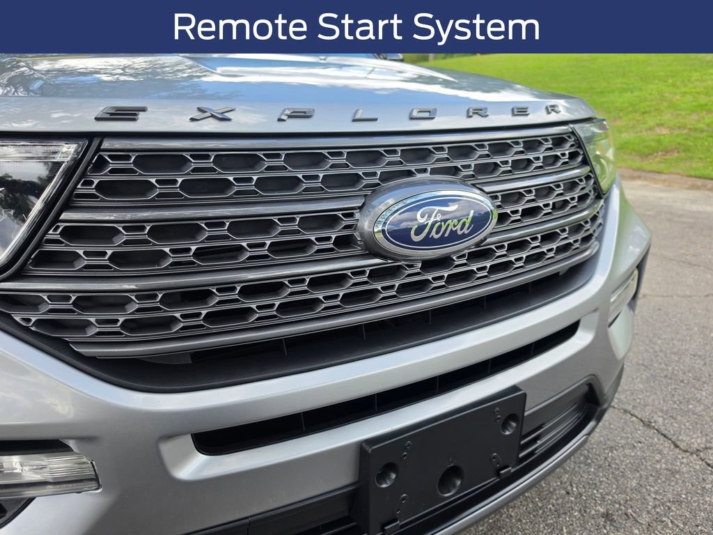 Certified 2022 Ford Explorer XLT w/ Equipment Group 202A RWD image 17