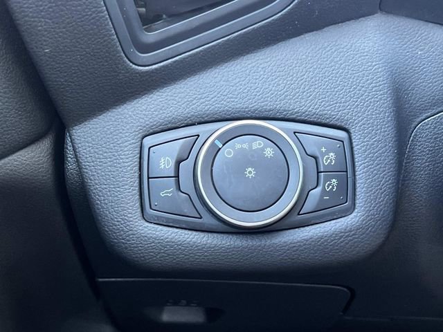 Certified 2018 Ford Escape SE image 28