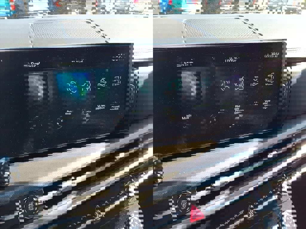 Used 2025 Hyundai Santa Fe SE image 21