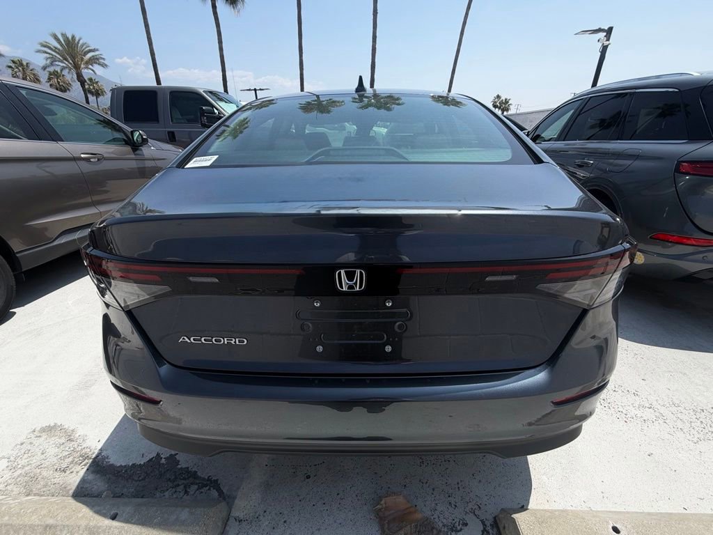 Used 2025 Honda Accord LX image 4