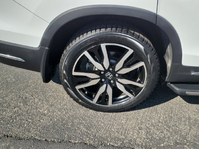 Used 2021 Honda Pilot Touring image 5
