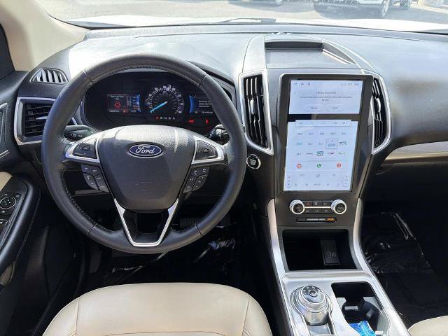 Certified 2024 Ford Edge SEL w/ Convenience Package AWD/4WD image 11