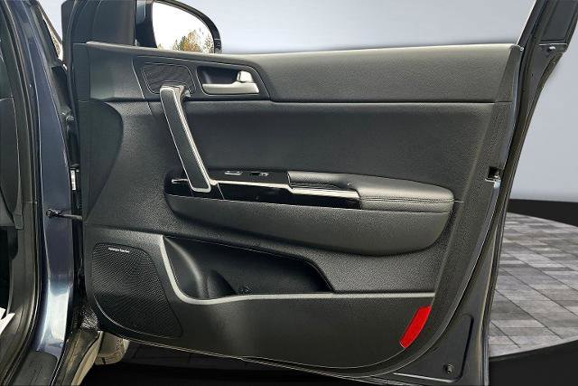 Used 2020 Kia Sportage EX w/ Option Group 15 image 27