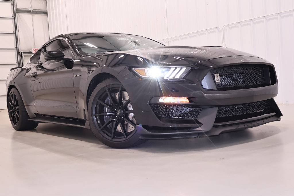 Certified 2018 Ford Mustang Shelby GT350 w/ Electronics Package RWD image 31