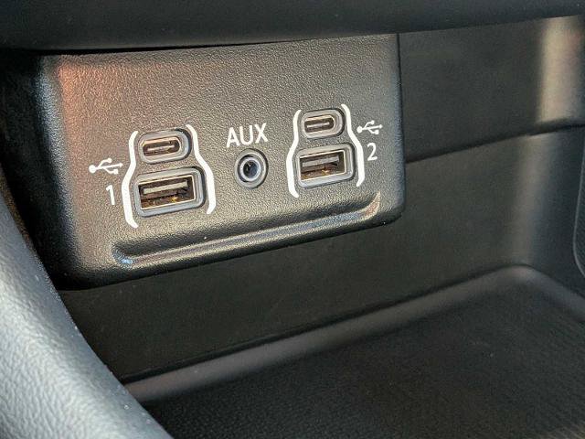 Used 2025 Dodge Durango GT AWD/4WD image 24
