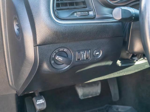 Used 2018 Dodge Challenger SXT image 19