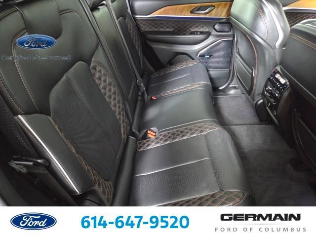 Used 2022 Jeep Grand Cherokee Summit AWD/4WD image 22