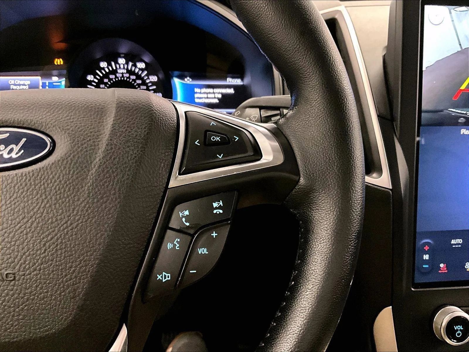 Certified 2022 Ford Edge SEL w/ Sport Appearance Package image 18