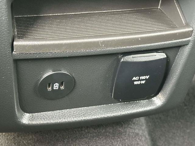 Certified 2024 Ford Edge ST-Line AWD/4WD image 15