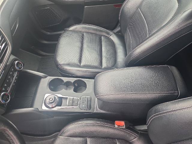 Certified 2021 Ford Escape SEL AWD/4WD image 19