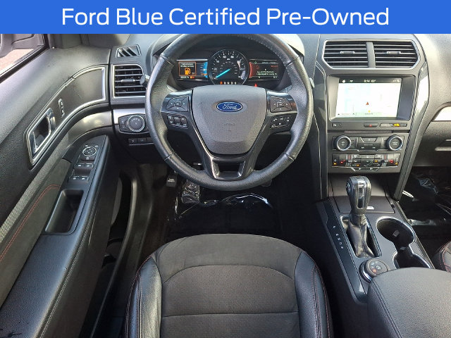 Certified 2018 Ford Explorer XLT w/ Equipment Group 202A AWD/4WD image 15
