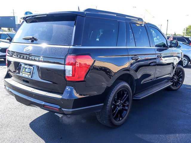 Certified 2024 Ford Expedition XLT image 4