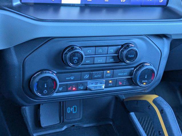 Certified 2022 Ford Bronco Badlands AWD/4WD image 23