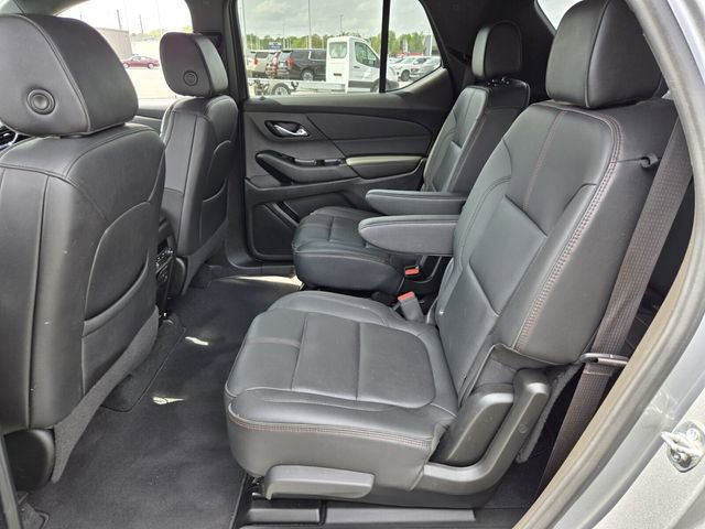 Used 2023 Chevrolet Traverse RS FWD image 10