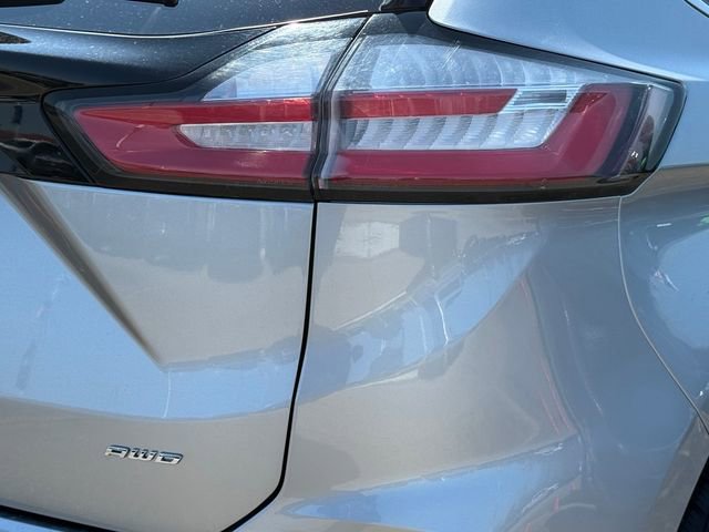 Certified 2022 Ford Edge Titanium w/ Equipment Group 301A image 31
