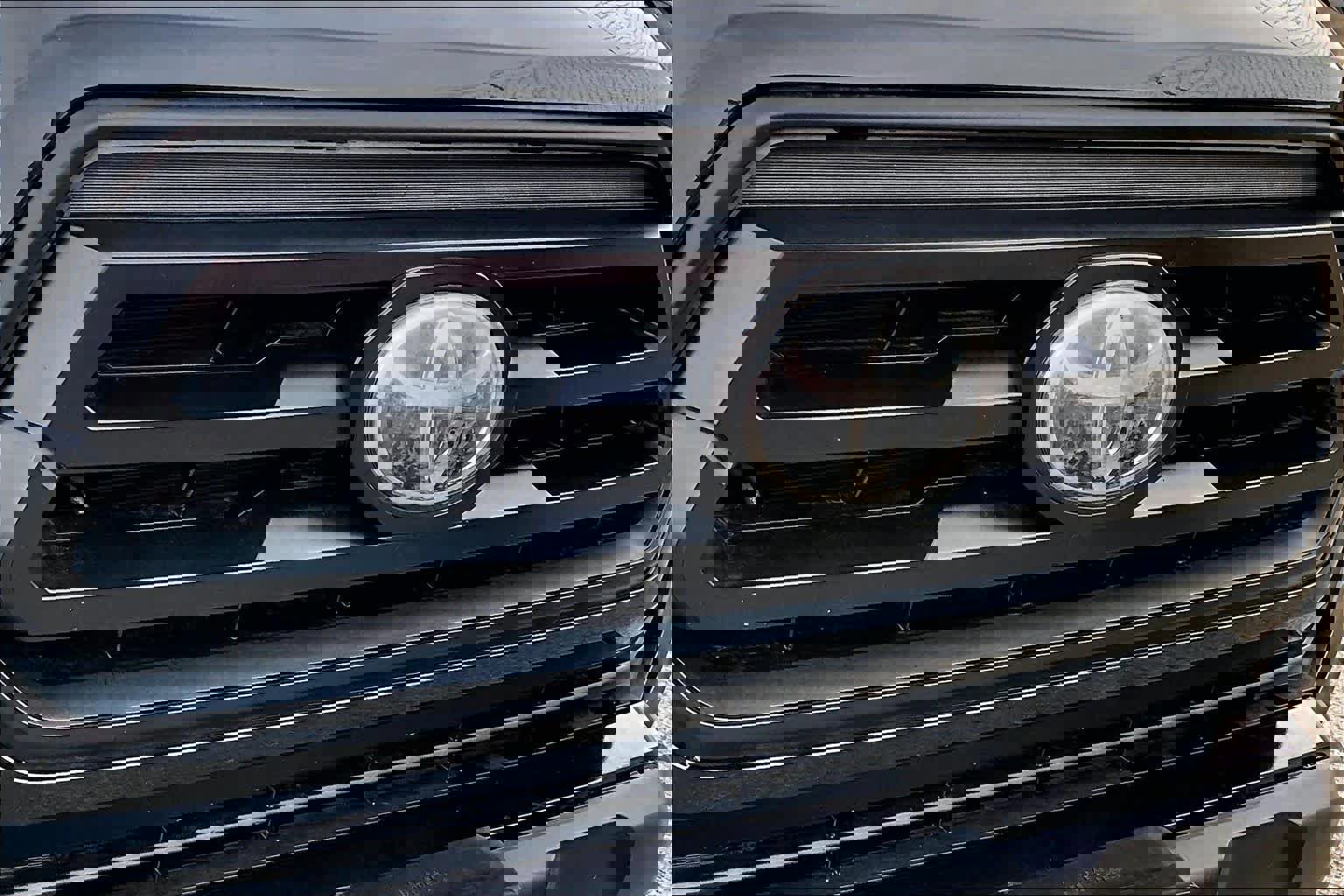 Used 2020 Toyota Tacoma SR w/ SX Package image 31