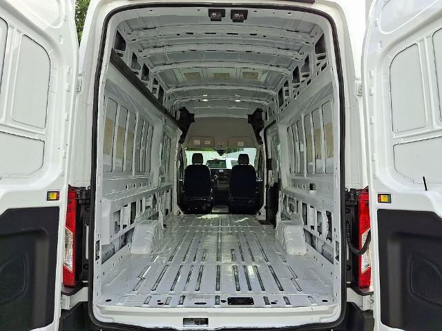 Certified 2025 Ford Transit 250 148 High Roof Extended RWD image 29