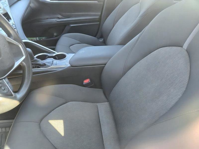 Used 2023 Toyota Camry LE FWD image 7
