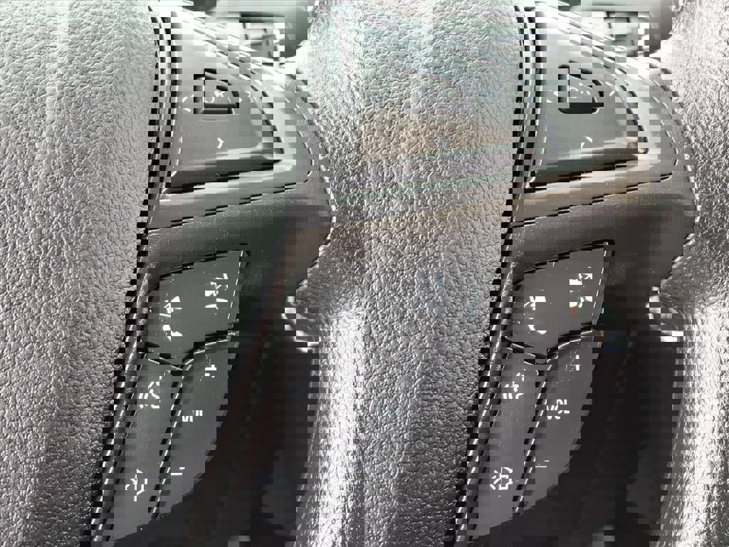 Certified 2022 Ford Edge SE w/ Black Appearance Package image 25