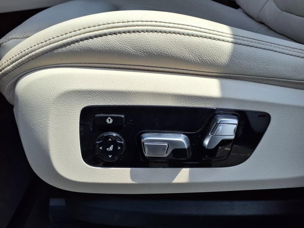 Used 2022 BMW X5 xDrive40i w/ Premium Enhanced Package image 17