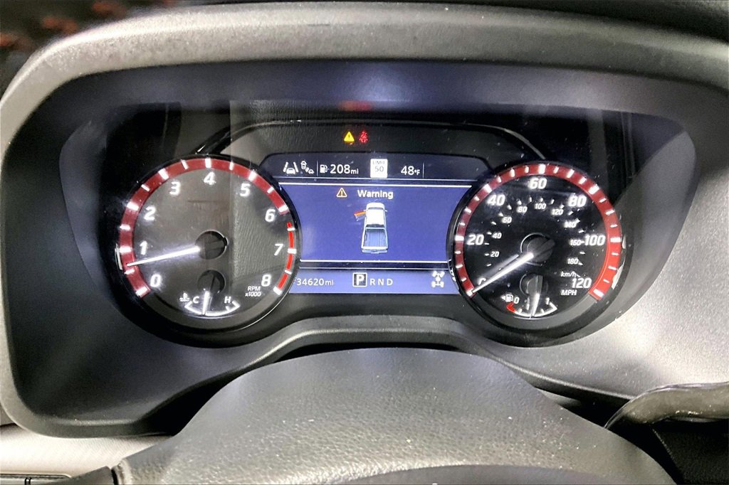 Used 2021 Nissan Titan PRO-4X w/ Pro-4x Convenience Package image 16