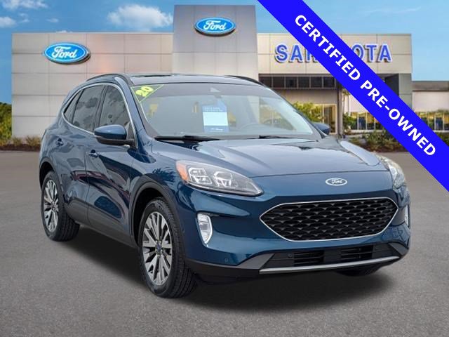 Certified 2020 Ford Escape Titanium AWD/4WD image 1